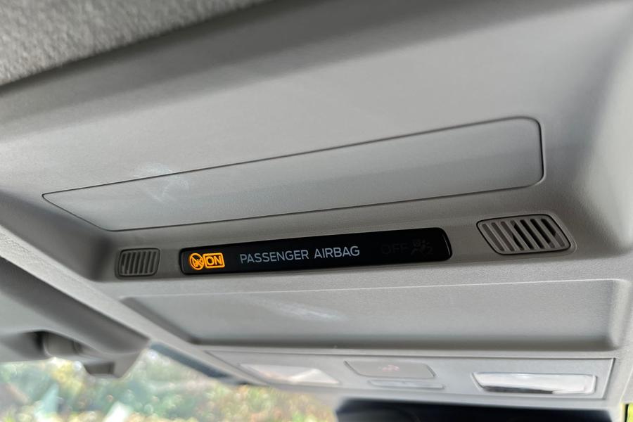 Ford E-TRANSIT CUSTOM Photo autoimg-d3fba71d6bfd153b1873e011f4a3196ab2f25bc5.jpg