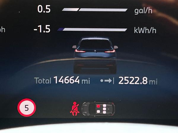 BMW 2 Series Active Tourer Photo autoimg-d3fbc57e0aa7987b1a49227ab623cffa7d136a09.jpg