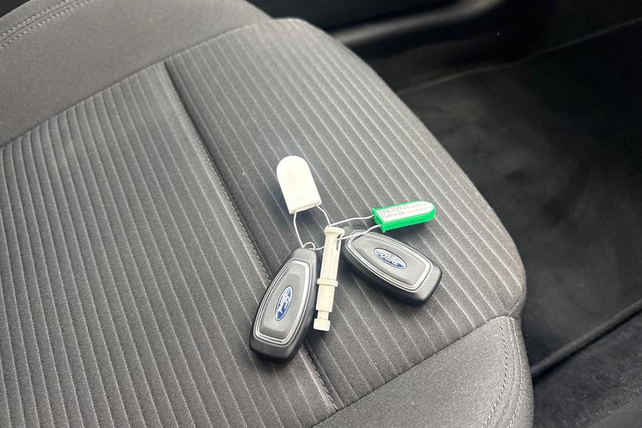 Ford FOCUS Photo autoimg-d3ffc31df66cafeb327d6fbc65b2078118ca7d29.jpg