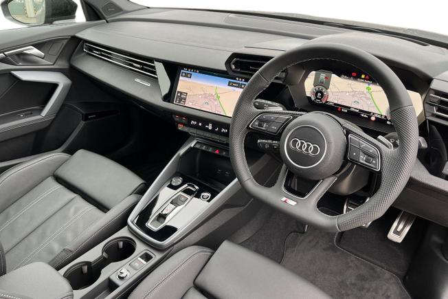 AUDI A3 Photo 6