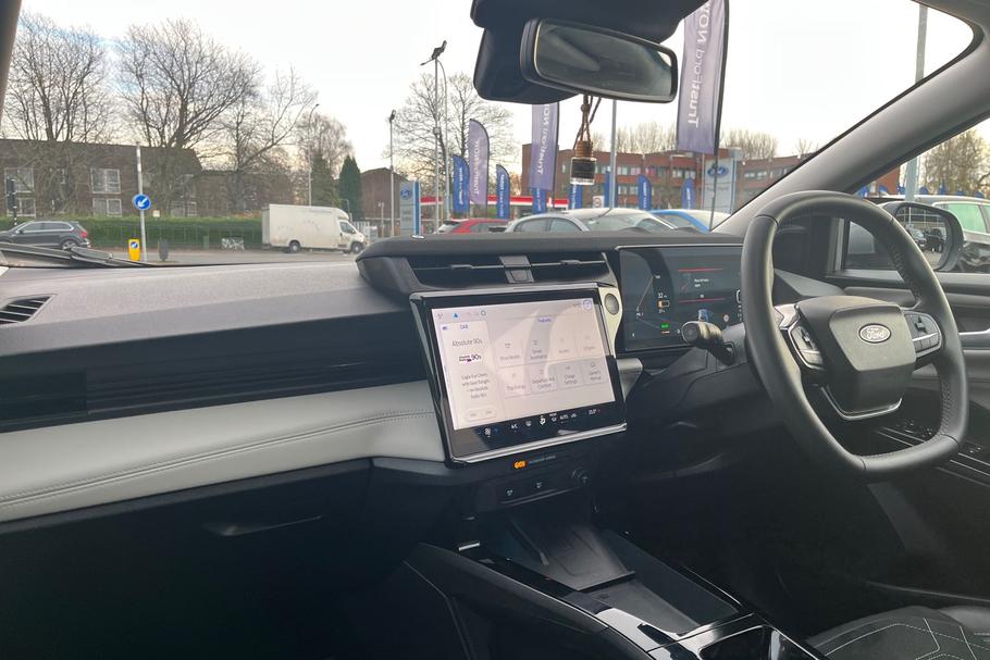 Used Ford PUMA GEN-E 18