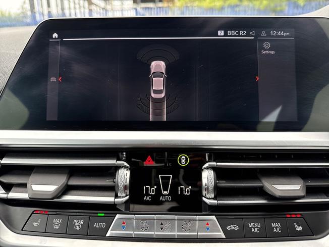 BMW 2 Series Photo 43