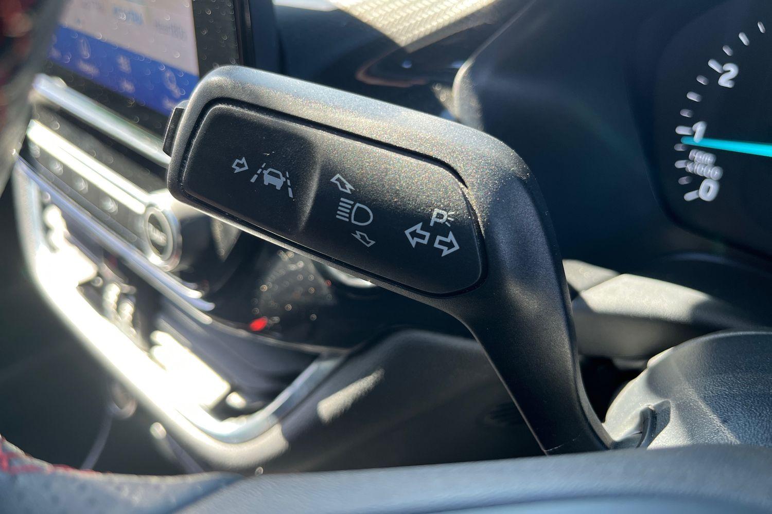 Ford FIESTA Photo 13