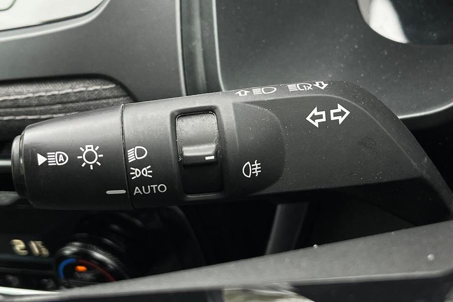 Nissan Qashqai Photo autoimg-d40dd4860b9f268cc9664836b51793b2f6c9ff3e.jpg