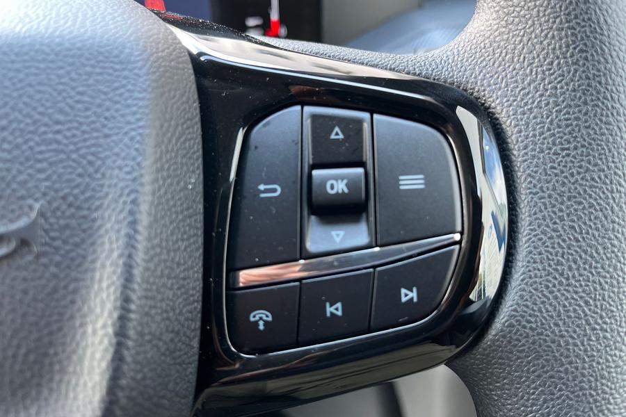 Ford TRANSIT CUSTOM Photo autoimg-d41081a12179678fa2c0a0c8a2f6c9573d1355ee.jpg
