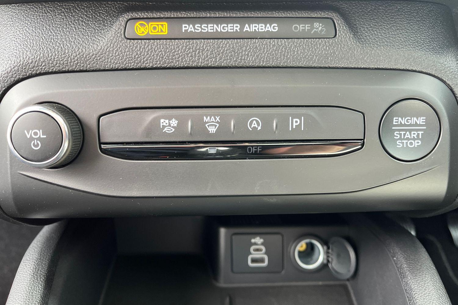 Ford FOCUS Photo 26