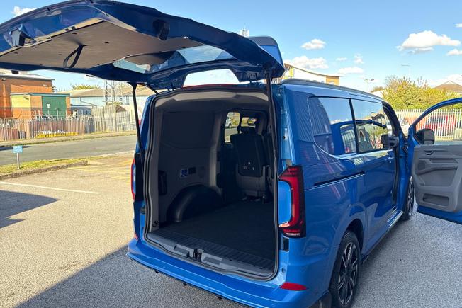 VOLKSWAGEN Transporter Photo 23