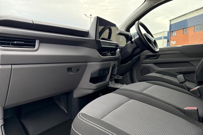 VOLKSWAGEN Transporter Photo 45