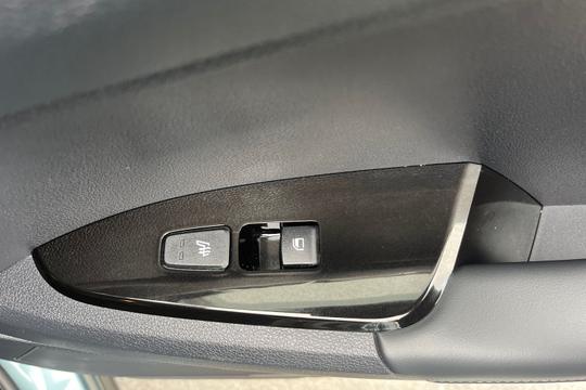 Kia Sportage Photo autoimg-d42453f5cd797577b4bed6ccf25dcfba672116cd.jpg