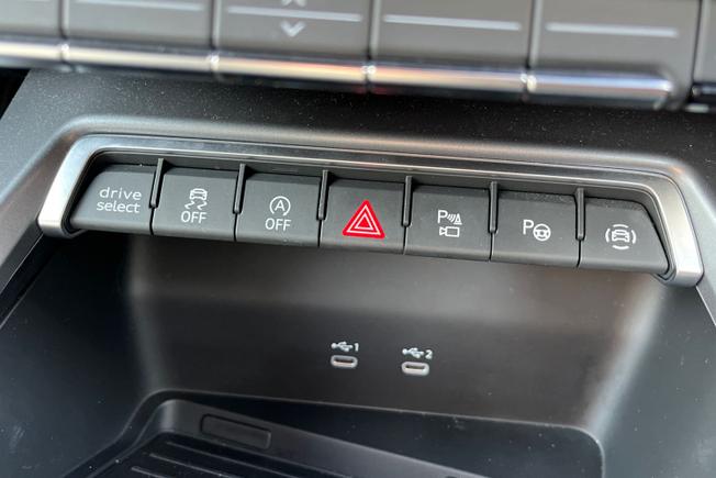 AUDI A3 Photo 33