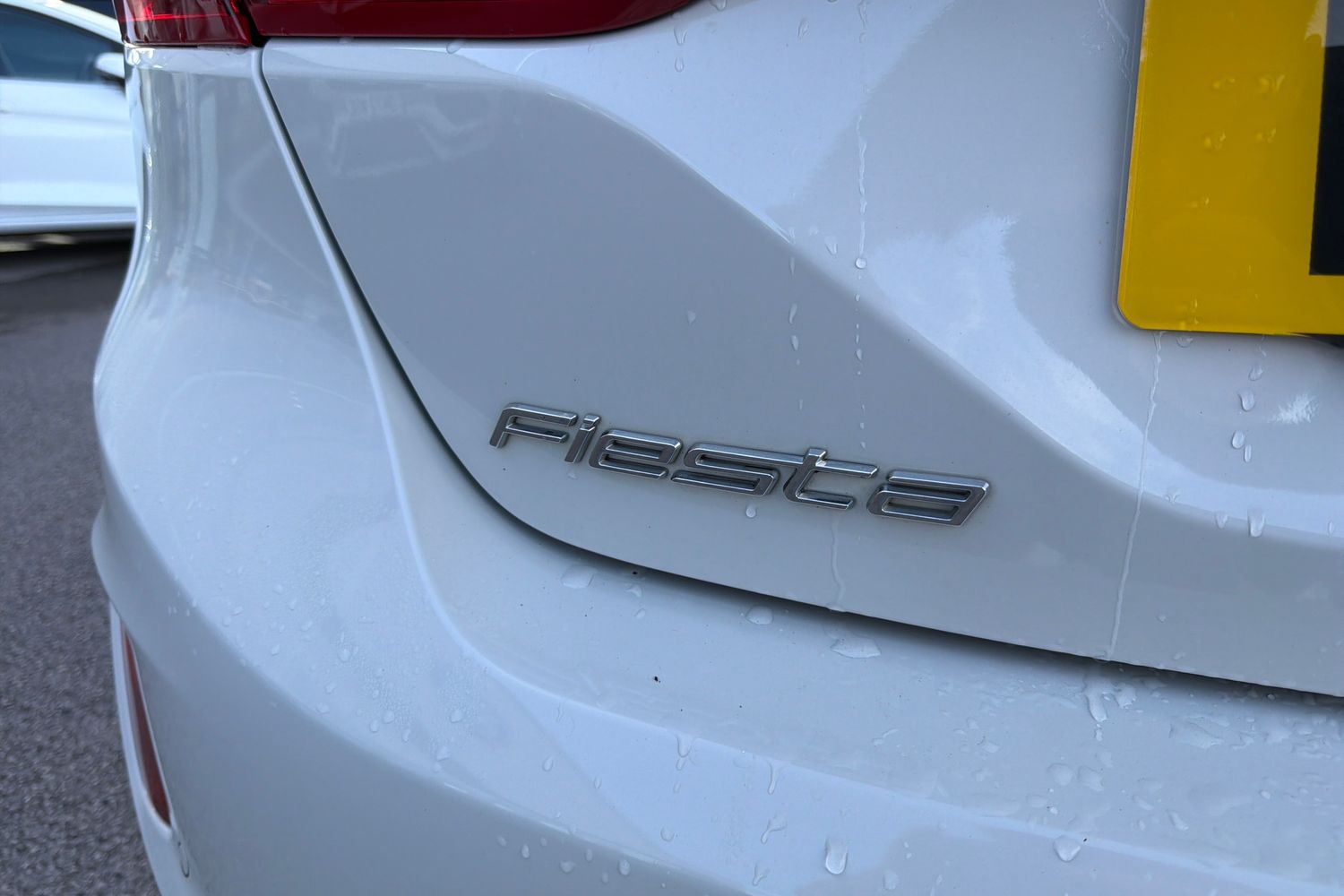 Ford FIESTA Photo 36