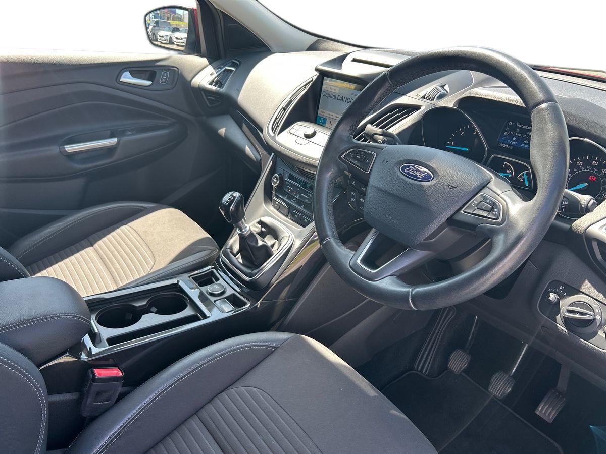Ford Kuga Photo 18
