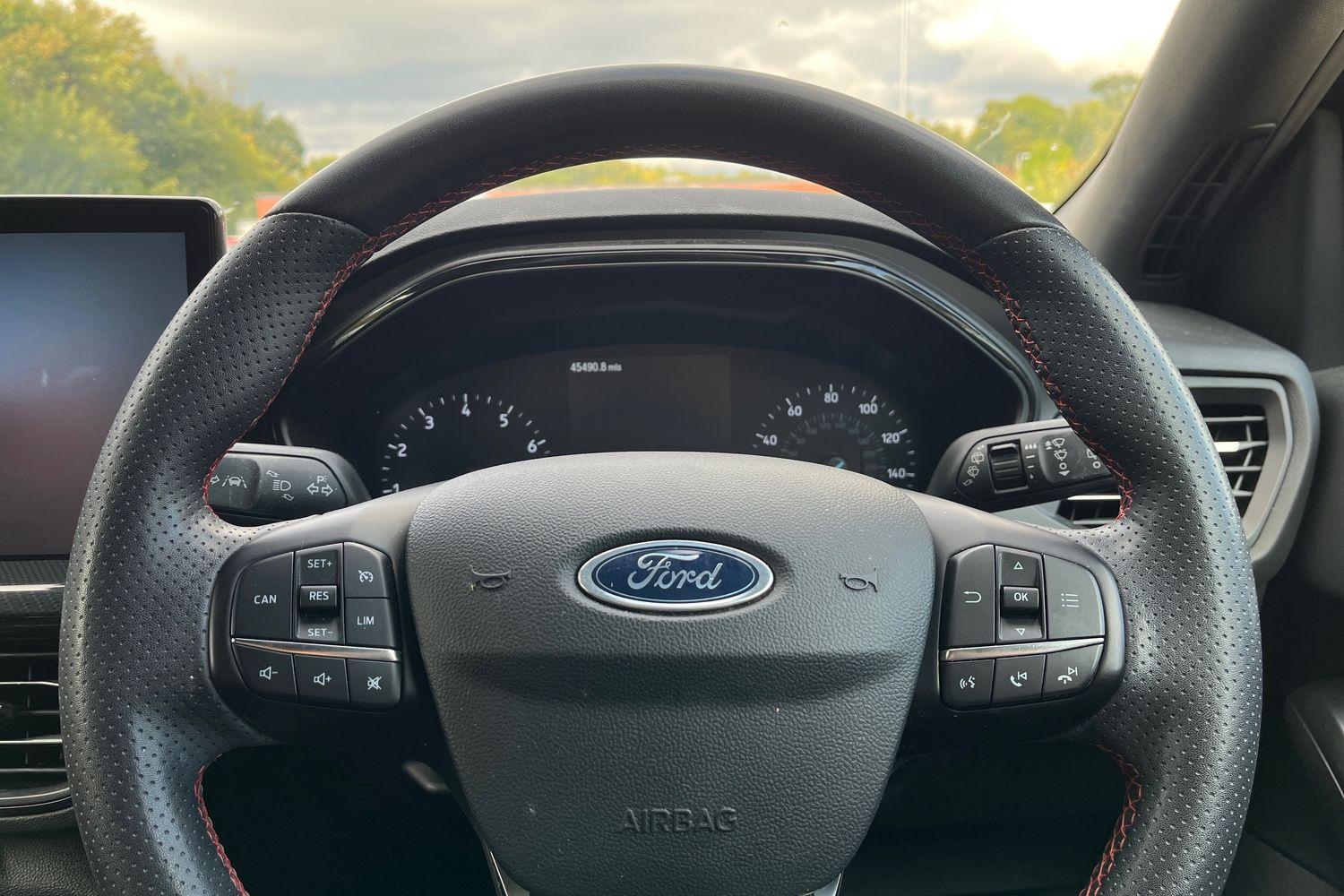 Ford Focus Photo 11