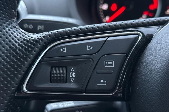 AUDI A3 Photo 16