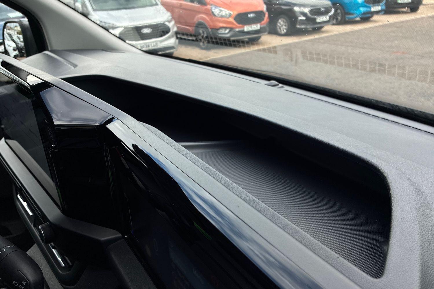 Ford TRANSIT CUSTOM Photo 33