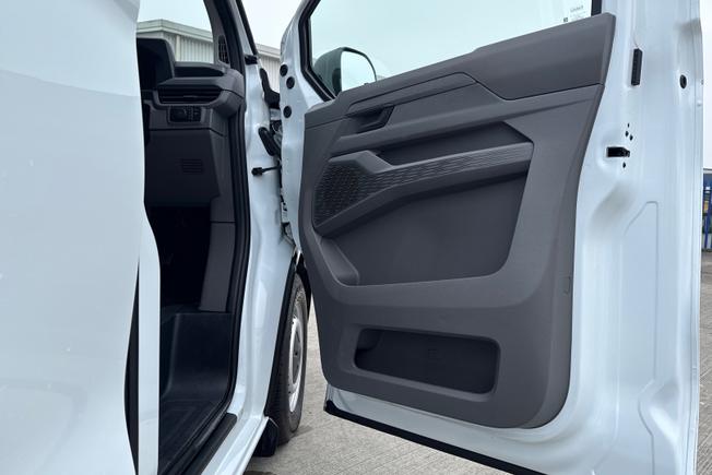 VOLKSWAGEN Transporter Photo 33