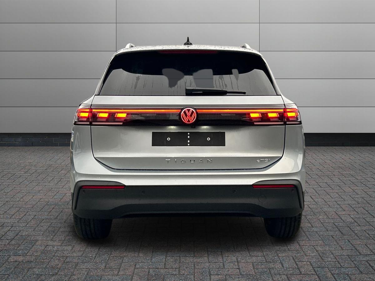 Volkswagen Tiguan Photo autoimg-d434487ec70cb9fcc5ae60edc7edbd0b87868786.jpg