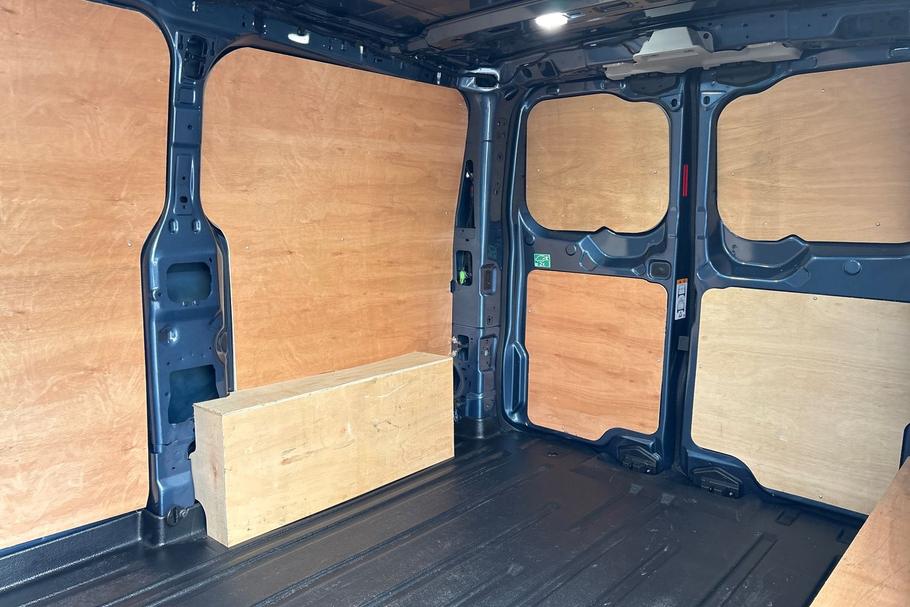 Used Ford Transit Custom WN75AUX 4