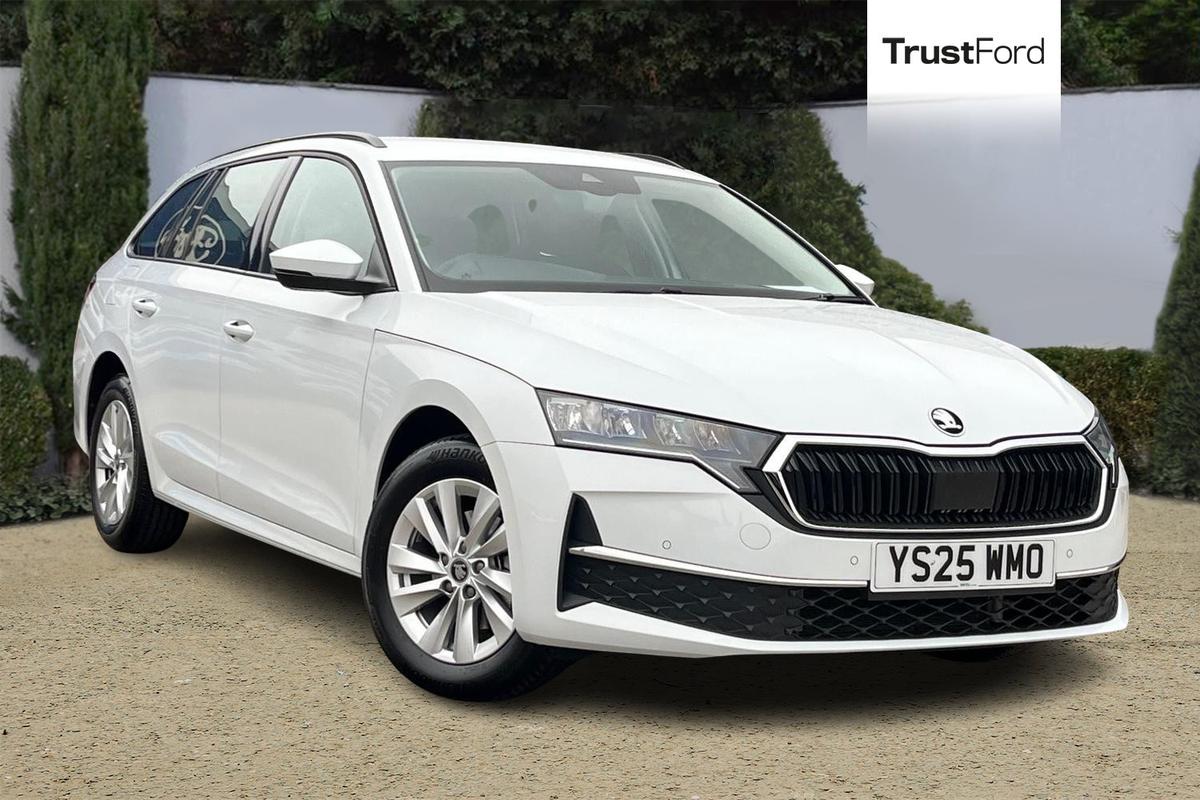 Skoda Octavia listing photo