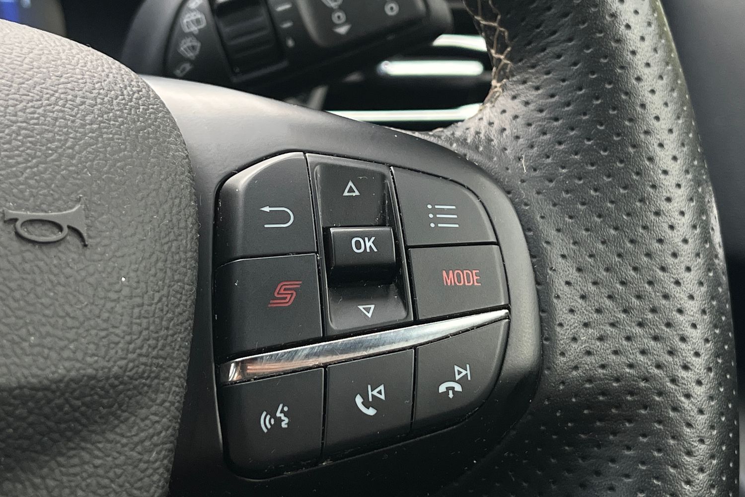 Ford Focus Photo 35