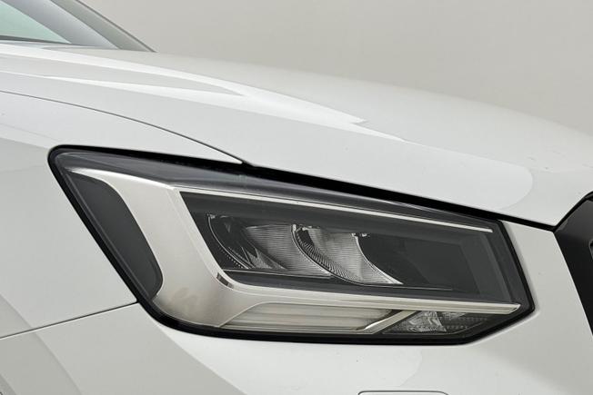 Audi Q2 Photo 19