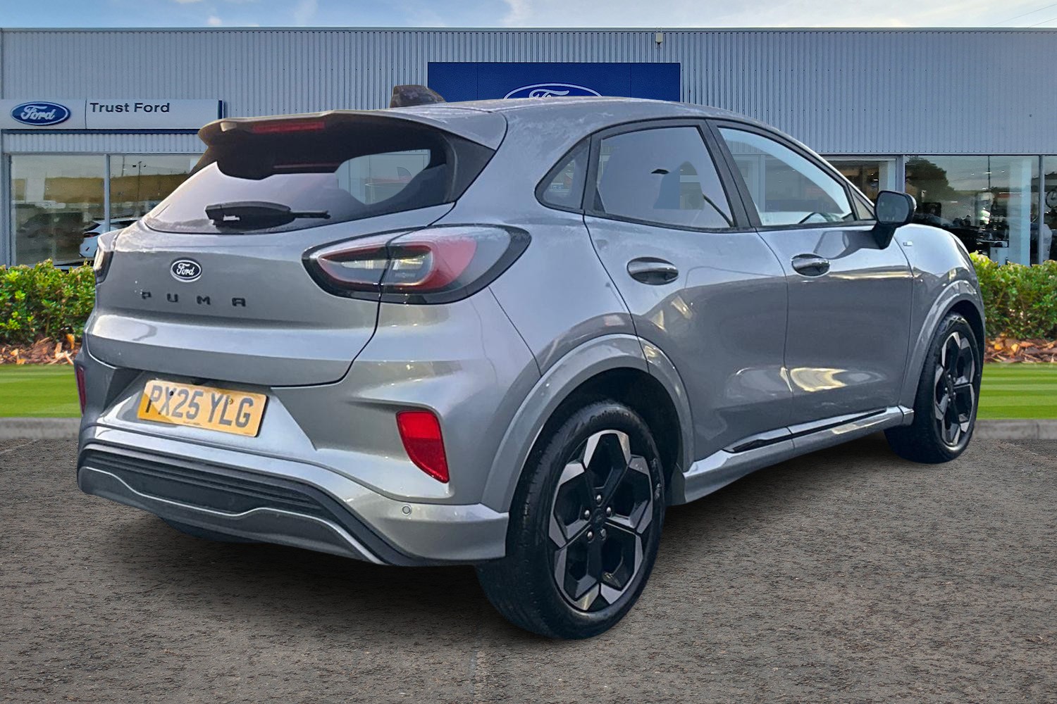 Ford PUMA Photo 3