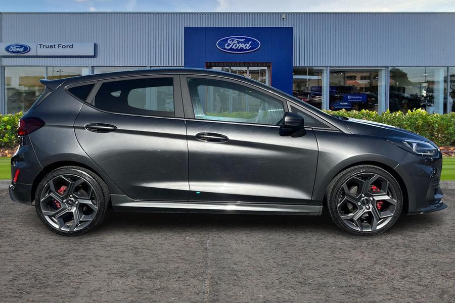 Ford FIESTA Photo autoimg-d43bcf4695246667e23ed5e4591a7725abc77dc1.jpg