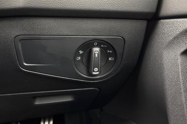 VOLKSWAGEN Tiguan Photo 24