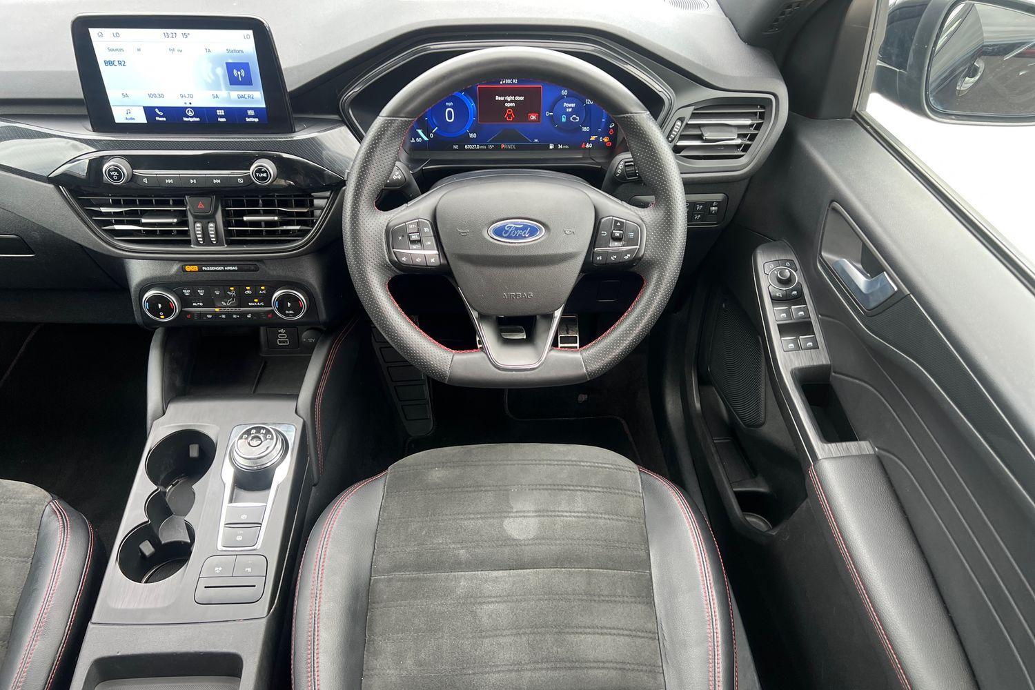 Ford KUGA Photo 10