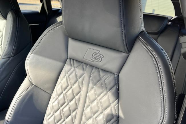 AUDI S3 Photo 44