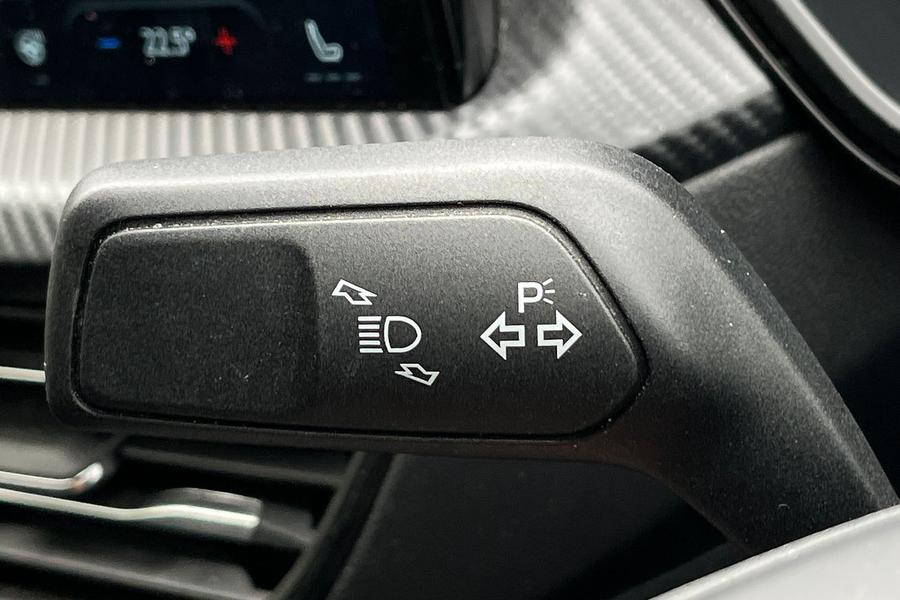 Ford Kuga Photo autoimg-d43f7cb01d9cc4a307ae1da5a86f0497f6e65f1b.jpg