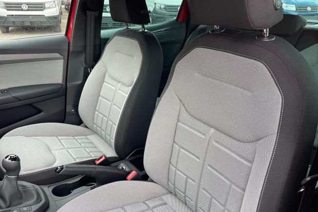 SEAT Ibiza Photo 21