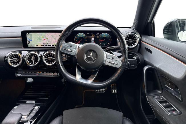 MERCEDES-BENZ A Class Photo 11
