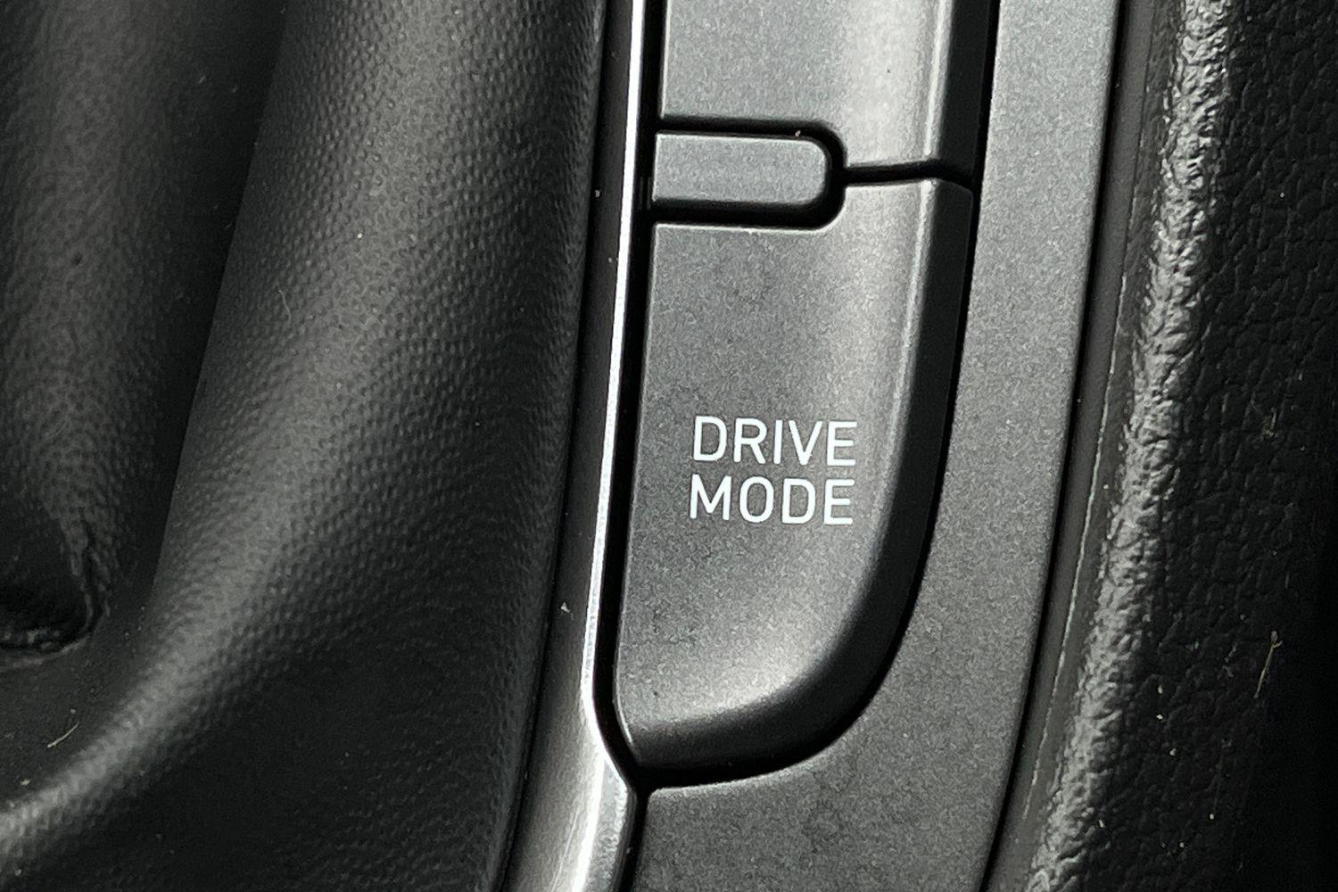 Hyundai KONA Photo 28
