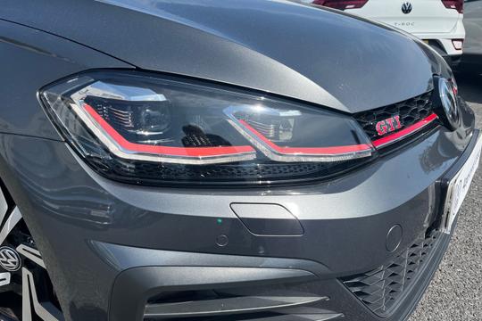 Volkswagen Golf GTI Performance Photo autoimg-d443485c27190ed44db24fd8c3eb2e588b980949.jpg