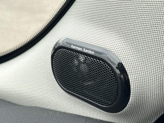 MINI Hatch Photo 26
