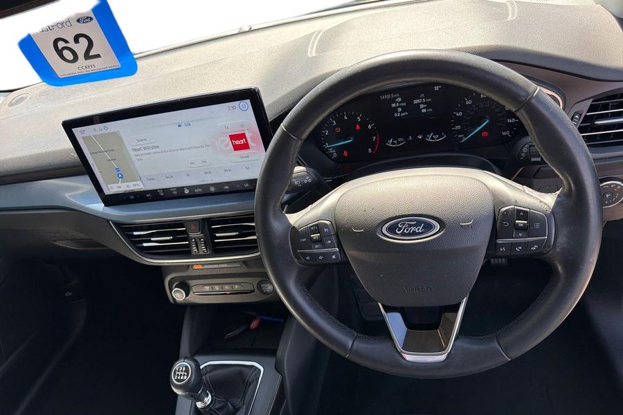Ford FOCUS Photo autoimg-d445c9e8d6e35f78a8acef59f40b9b955651abb8.jpg