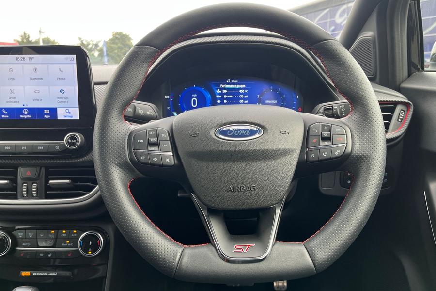 Ford PUMA Photo autoimg-d449bd4142263ff7f57551ba54e95aebc566cd32.jpg