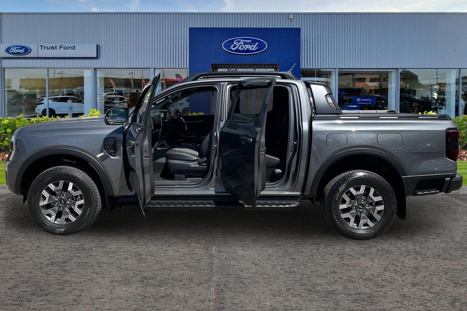 Ford RANGER Photo 4