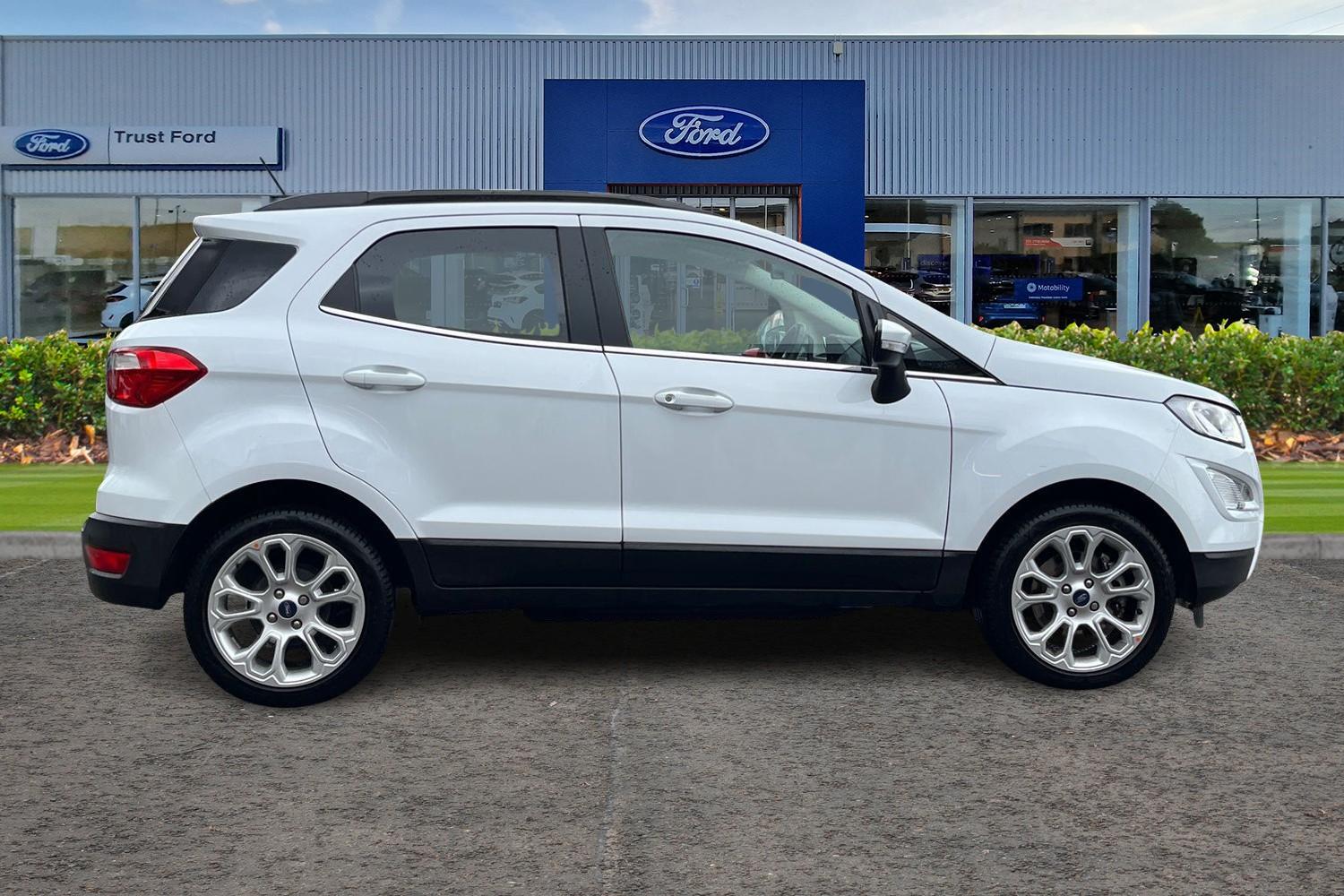 Ford ECOSPORT Photo 2
