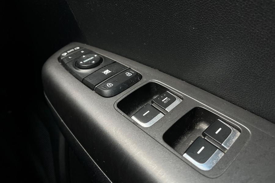 Kia SPORTAGE Photo autoimg-d44e8e7a31a0e83e8f1dbfb87683ced010f2b63a.jpg