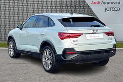 AUDI Q3 Photo 3