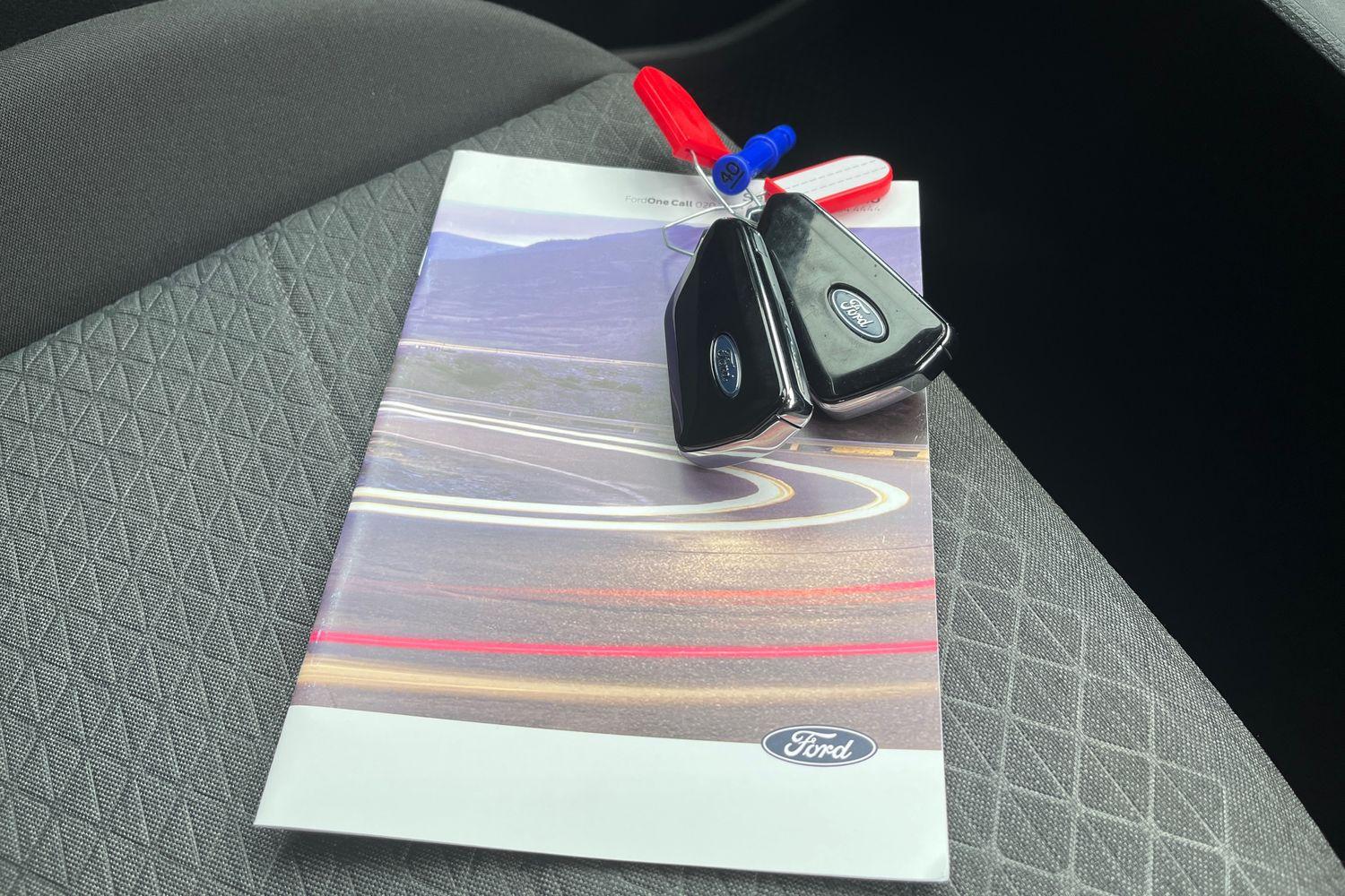 Ford Grand Tourneo Connect Photo 21
