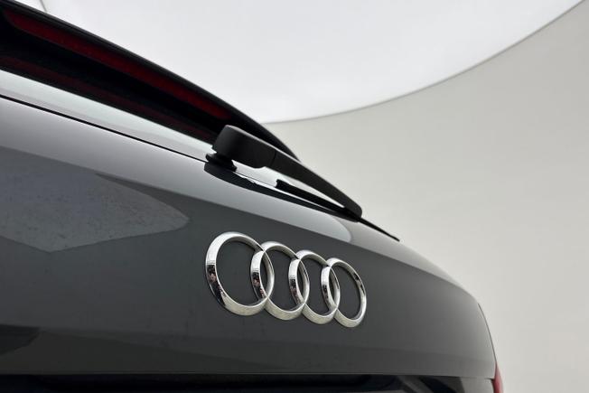 AUDI Q2 Photo 24