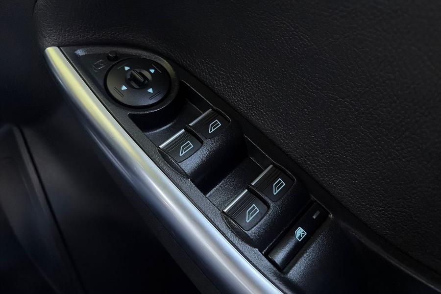 Ford Focus Photo autoimg-d45b30589dd6a26c4004c74f647e480411efc79d.jpg