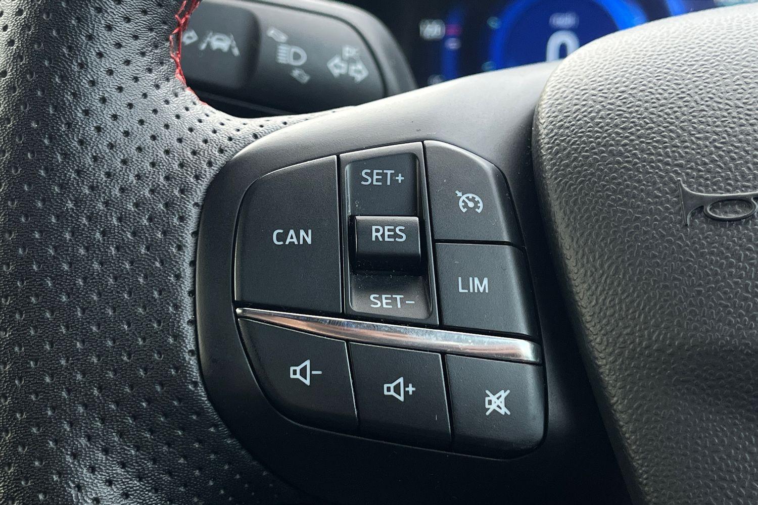 Ford Fiesta Photo 35