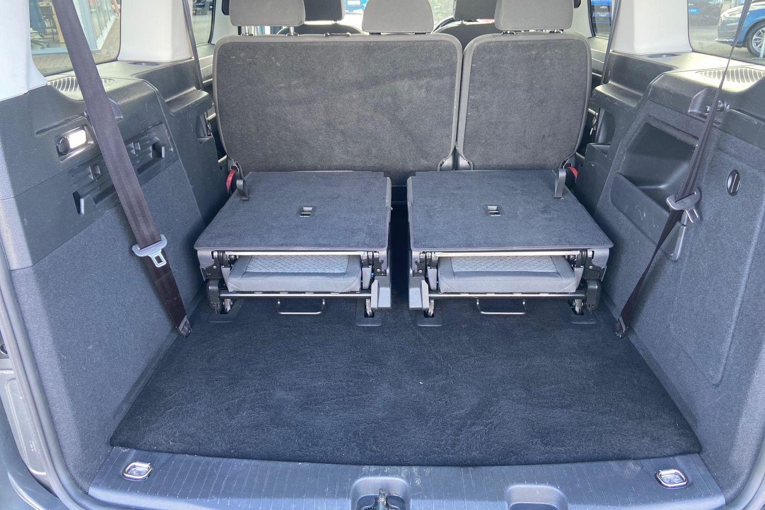 Ford GRAND TOURNEO CONNECT Photo 33