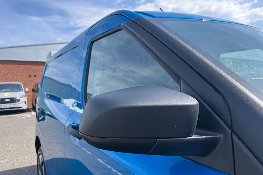 Used Ford E-Transit Courier IMZ2115 27