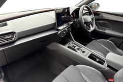 CUPRA Leon Photo 2