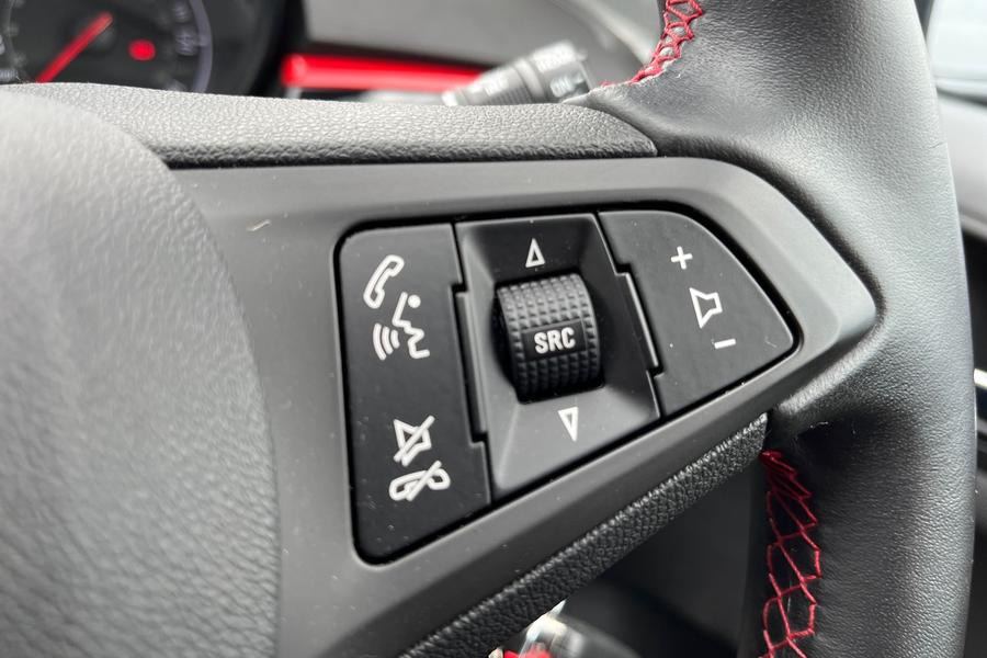 Vauxhall CORSA Photo autoimg-d4603a4a2d1860f48594c8e548d42c798129c468.jpg